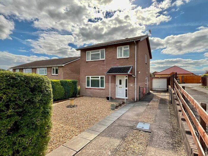 3 Bedroom Detached House For Sale In Millbrook Court, Little Mill, Pontypool, NP4