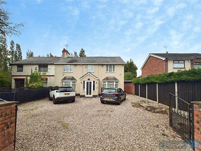 3 Bedroom Semi Detached House To Rent In Wheathill Road, Liverpool, Merseyside, L36