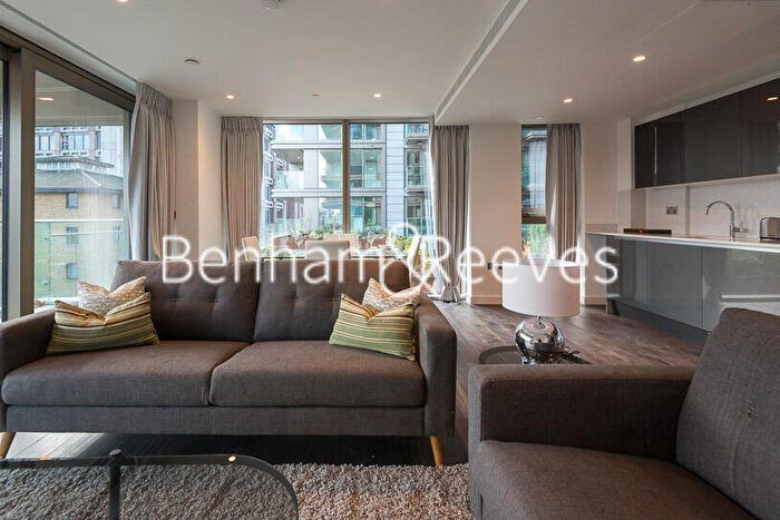 2 Bedroom Apartment To Rent In Royal Mint Street, Tower Hill, E1