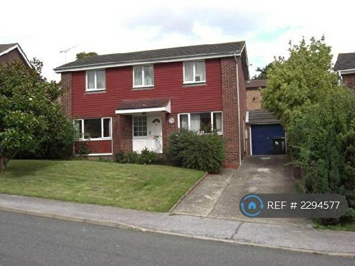 6 Bedroom Detached House To Rent In Headcorn Drive, Canterbury, CT2