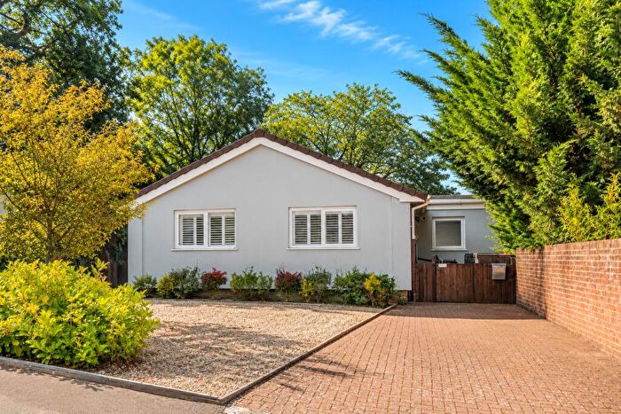 3 Bedroom Bungalow For Sale In Oakhurst Rise, Cheltenham, Gloucestershire, GL52