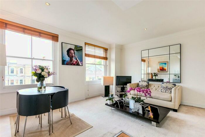 2 Bedroom Apartment To Rent In Redcliffe Gardens, London, SW10