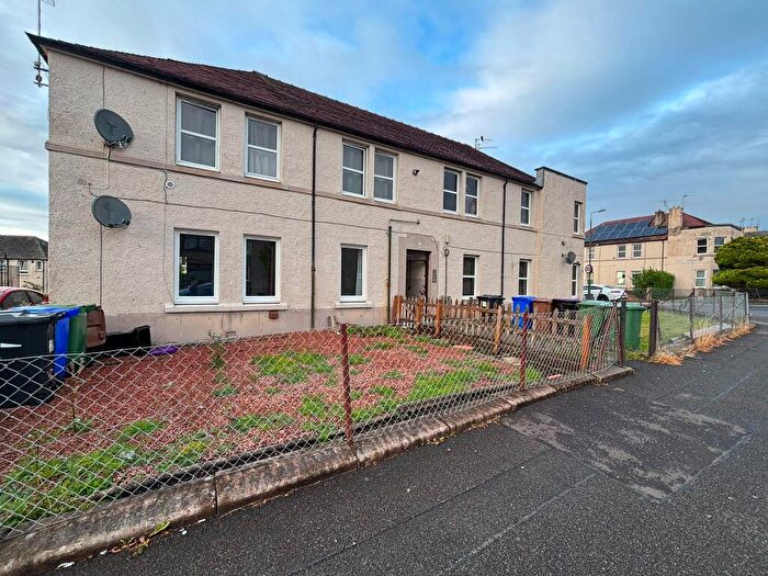 2 Bedroom Flat To Rent In Bannockburn Road, Bannockburn, Stirling, FK7