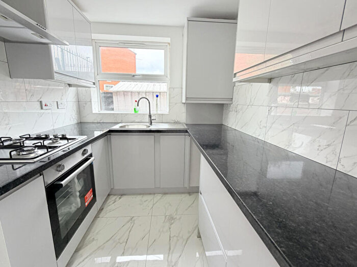 2 Bedroom Terraced House To Rent In Old Lane, Openshaw, Manchester, M11