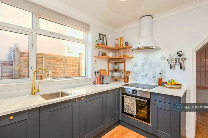 1 Bedroom Flat To Rent In Oxford, Oxford, OX3