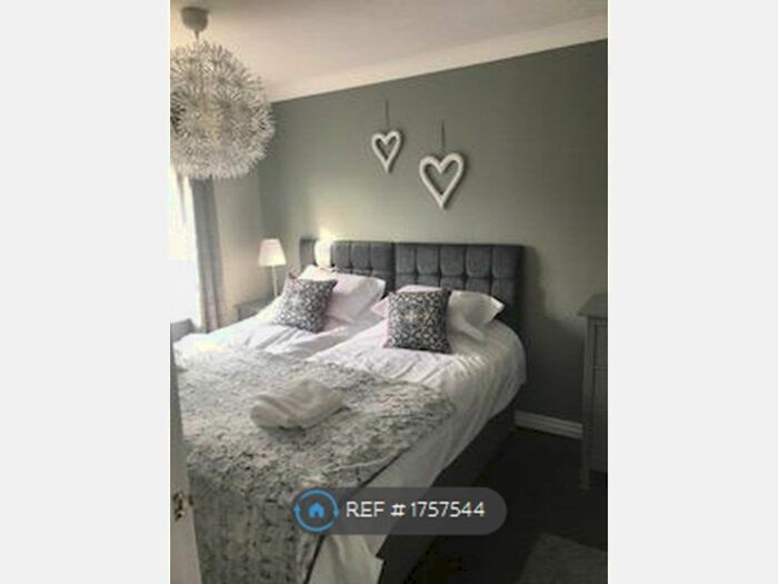 2 Bedroom Flat To Rent In Monkbridge Court, York, YO31