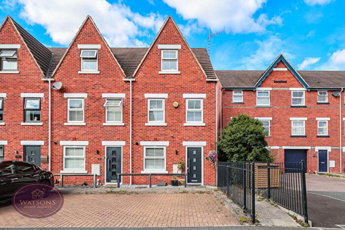 3 Bedroom End Of Terrace House For Sale In Grey Meadow Road, Ilkeston, DE7