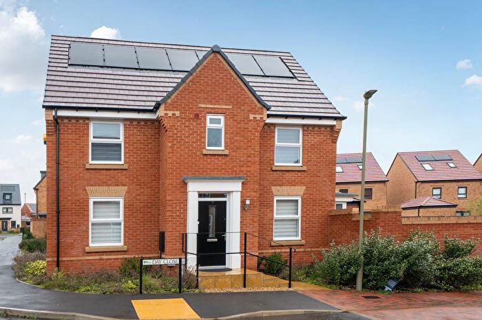 4 Bedroom Detached House For Sale In Day Close, Abingdon, Oxfordshire, OX14