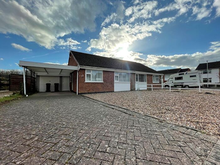 2 Bedroom Bungalow To Rent In Nene Drive, Leicester, LE2