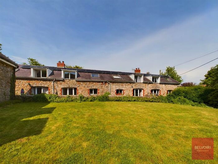 3 Bedroom Cottage To Rent In Old Fort Farm Cottage, Overton, Gower, Swansea, SA3