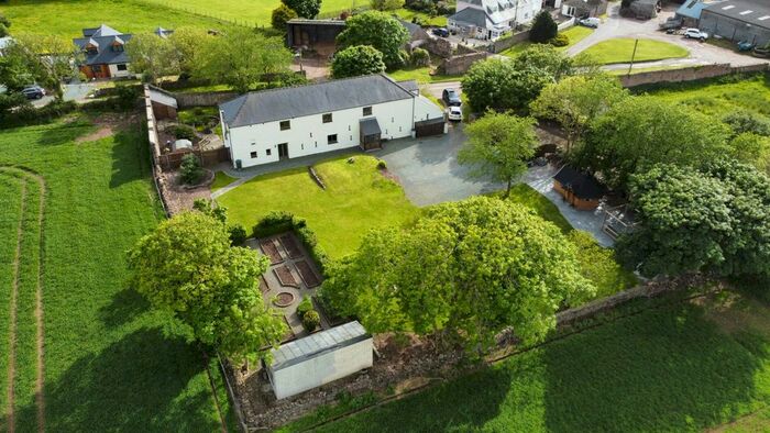 4 Bedroom Detached House For Sale In Robeston West, Milford Haven, SA73