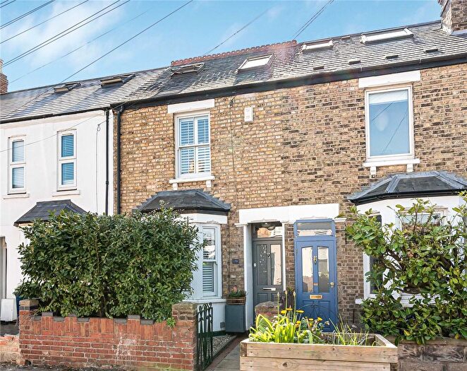 3 Bedroom Terraced House For Sale In Howard Street, Oxford, Oxfordshire, OX4