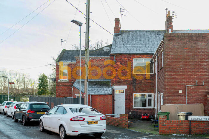 2 Bedroom Flat To Rent In Gladstone Terrace, Bedlington, NE22