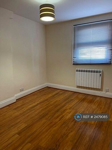 1 Bedroom Flat To Rent In Camp Road, Farnborough, GU14