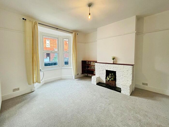 2 Bedroom Terraced House To Rent In Wake Street, Lincoln, LN1