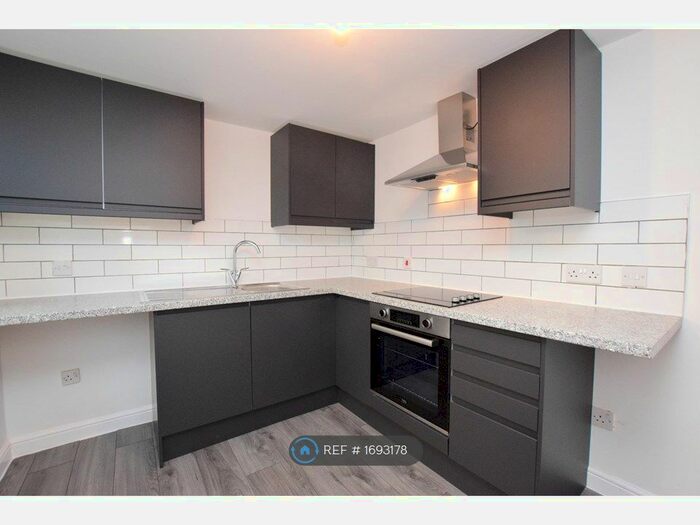 1 Bedroom Flat To Rent In Wilmot Street, Heanor, DE75