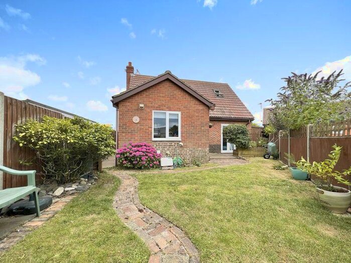 4 Bedroom Detached House For Sale In Eccles On Sea, NR12