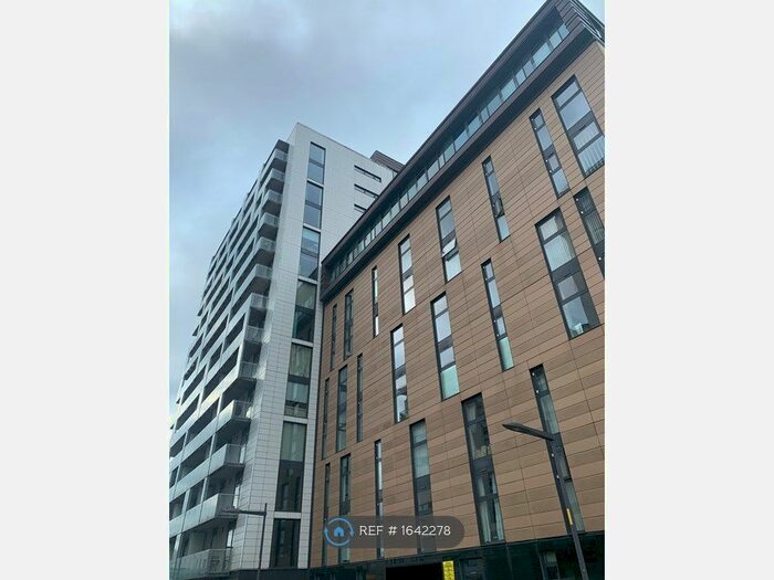2 Bedroom Flat To Rent In Castlebank Place, Glasgow, G11