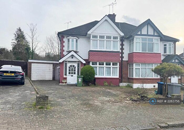 5 Bedroom Semi-Detached House To Rent In Kingsway, Wembley, HA9