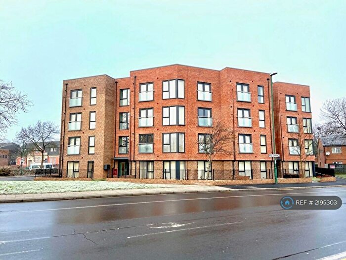 2 Bedroom Flat To Rent In Ryehill House, Nottingham, NG2