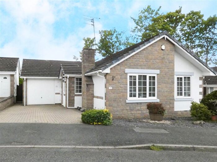 3 Bedroom Bungalow For Sale In Wynwood Park, Roby, Liverpool, L36