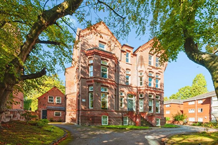 2 Bedroom Apartment For Sale In Livingston Drive North, Liverpool, Merseyside, L17