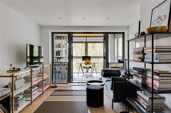 1 Bedroom Apartment To Rent In Gosse Court, Downham Road, Hackney, London, N1