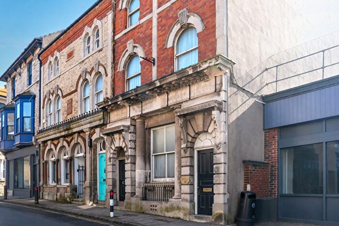 2 Bedroom Maisonette For Sale In Portland, Dorset, DT5