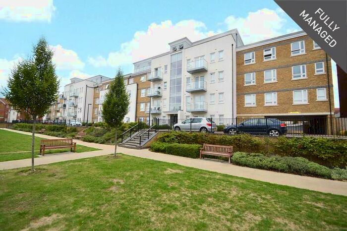 2 Bedroom Apartment To Rent In Kestrel Court, 4 Heron Way, Maidenhead, Berkshire, SL6