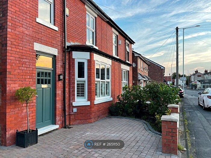 4 Bedroom Semi-detached House To Rent In Gillbent Road, Cheadle Hulme, Cheadle, SK8