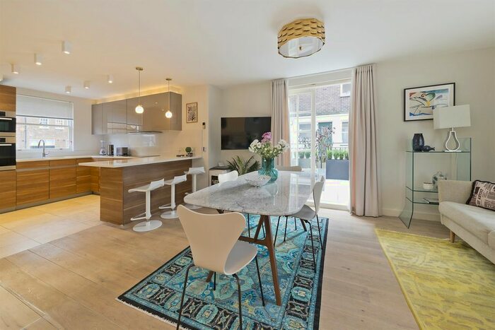 4 Bedroom Detached House To Rent In Stanhope Gardens, London, SW7