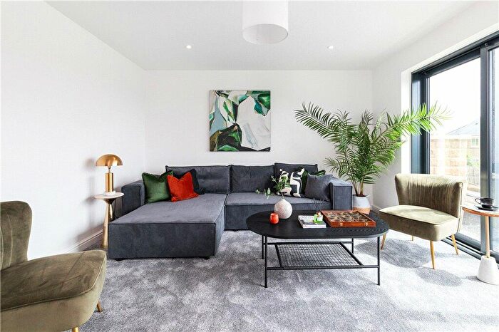 4 Bedroom Detached House For Sale In Reservoir Way, West Lane, Baildon, West Yorkshire, BD17