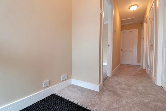 2 Bedroom Detached Bungalow For Sale In Cloverfields, Haslington, CW1