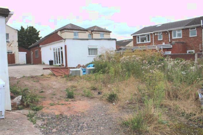 Land To Rent In High Street, West Bromwich, B70