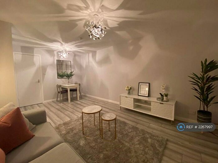 1 Bedroom Flat To Rent In Dumbarton Road, Glasgow, G14