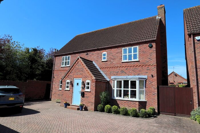4 Bedroom Detached House For Sale In Spencer Court, Sturton By Stow, LN1