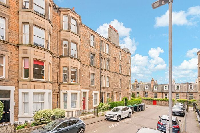 1 Bedroom Flat For Sale In / Viewforth Gardens, Edinburgh, EH10