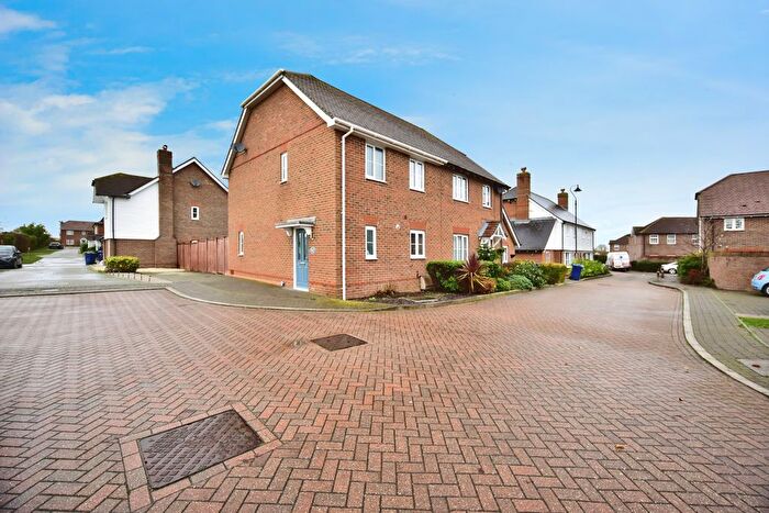 2 Bedroom Semi Detached House For Sale In Meadow Brown View, Sittingbourne, ME9