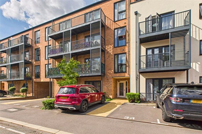 2 Bedroom Apartment For Sale In Boyn Valley Road, Maidenhead, Berkshire, SL6