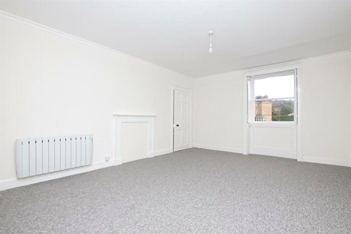 1 Bedroom Flat To Rent In Widcombe Crescent, Bath, BA2