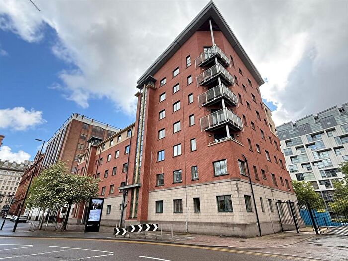 2 Bedroom Apartment For Sale In Great Bridgewater Street, Manchester, M1