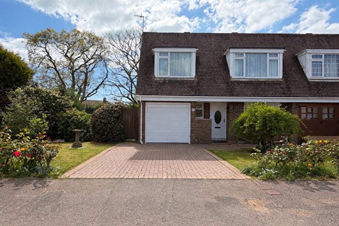 3 Bedroom Terraced House For Sale In Wellesley Close, Bexhill-On-Sea, TN39
