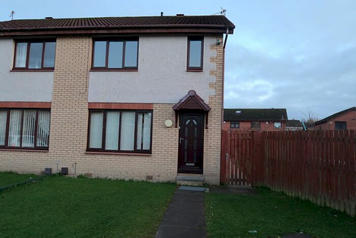 3 Bedroom Semi-Detached House To Rent In Bellflower Place, Glasgow G53