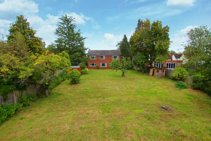 4 Bedroom Detached House To Rent In Norton Way North, Letchworth Garden City, Hertfordshire, SG6