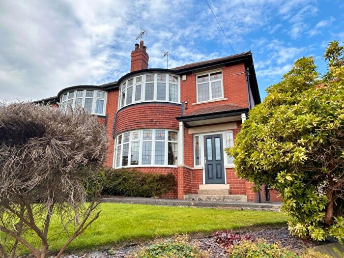3 Bedroom Semi-Detached House For Sale In Armley Grange Avenue, Armley, Leeds, LS12