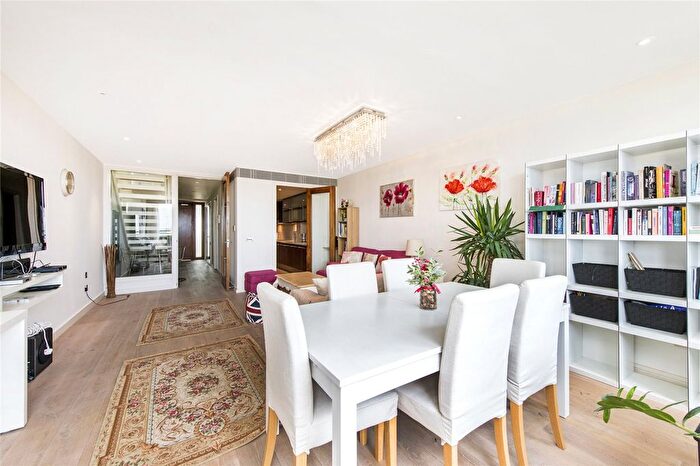 3 Bedroom Flat To Rent In Point West, Cromwell Road, SW7