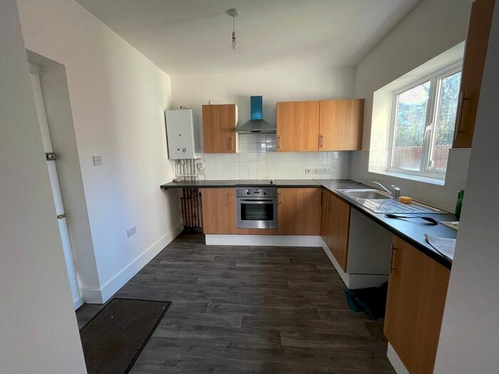 2 Bedroom Flat For Sale In Fortune Gate Road, Harlesden, London, NW10