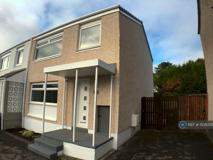 3 Bedroom End Of Terrace House To Rent In Hazelgrove, Kilwinning, KA13