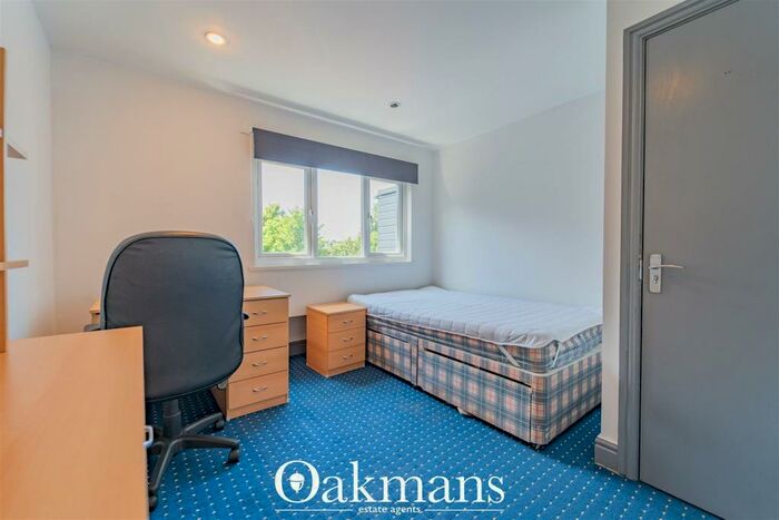 6 Bedroom House To Rent In Hubert Road, Birmingham, B29