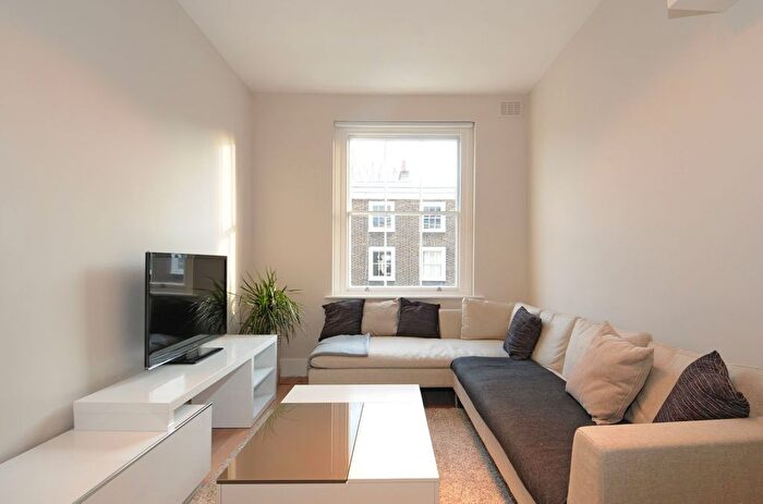 1 Bedroom Flat To Rent In Orsett Terrace, Bayswater, London, W2